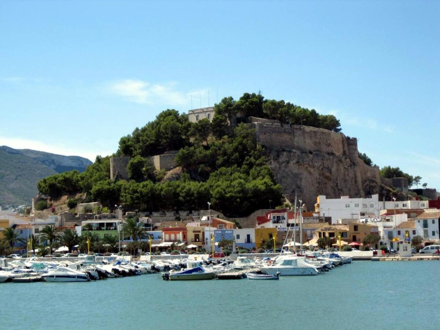 Encantador Apartamento En Denia Primera Linea. Bagian luar foto